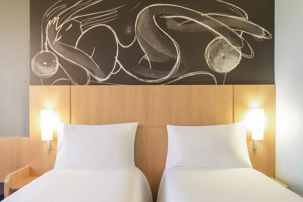 Hotel Ibis Rennes Centre Gare Sud Eksteriør bilde