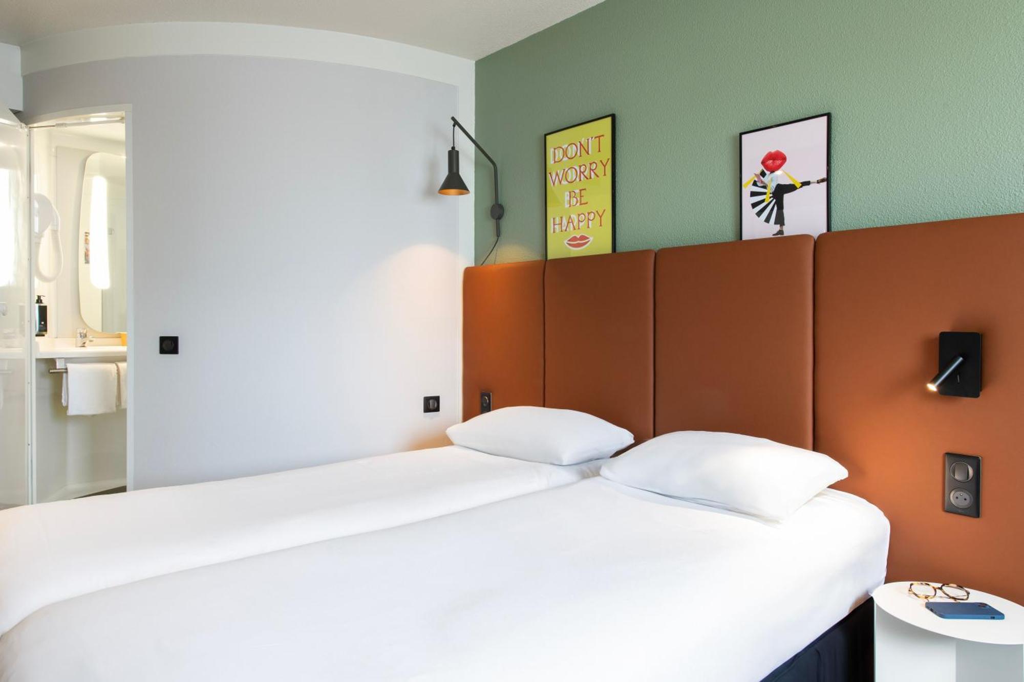 Hotel Ibis Rennes Centre Gare Sud Eksteriør bilde