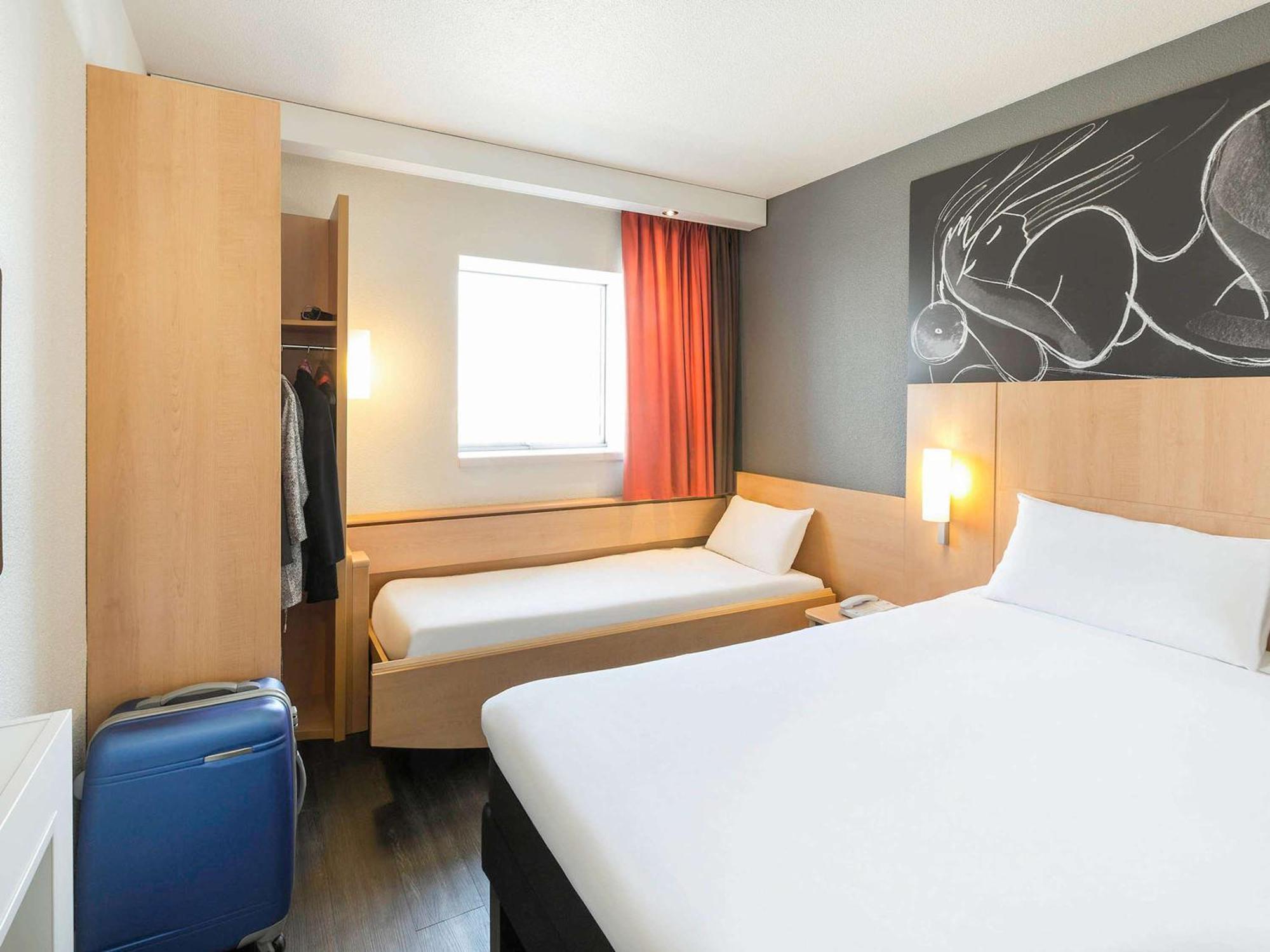 Hotel Ibis Rennes Centre Gare Sud Eksteriør bilde
