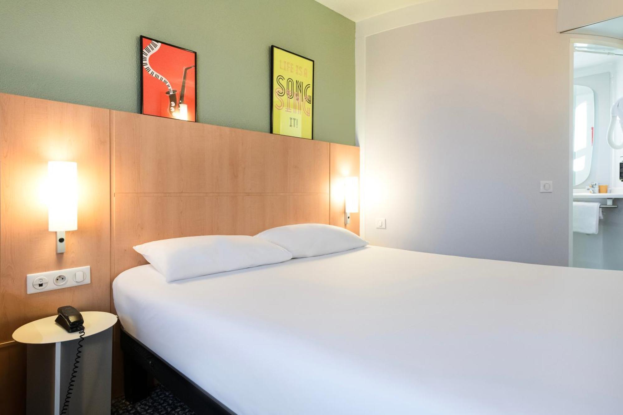 Hotel Ibis Rennes Centre Gare Sud Eksteriør bilde