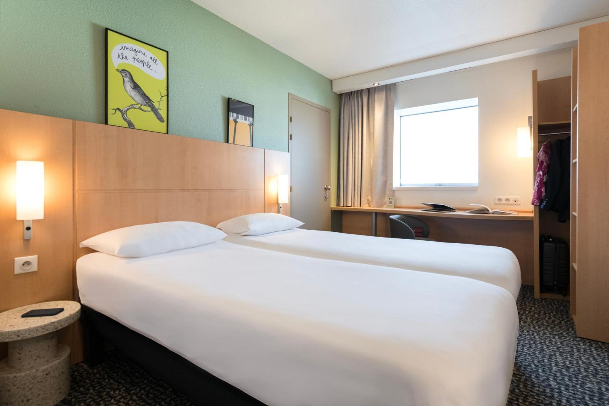 Hotel Ibis Rennes Centre Gare Sud Eksteriør bilde