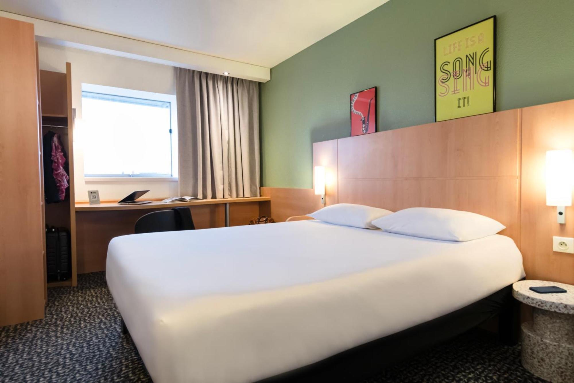 Hotel Ibis Rennes Centre Gare Sud Eksteriør bilde