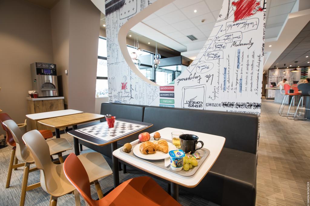 Hotel Ibis Rennes Centre Gare Sud Eksteriør bilde